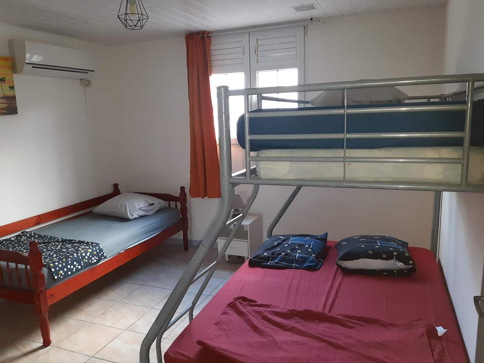 appartement cannelle Ле Троа-Илет Стая снимка